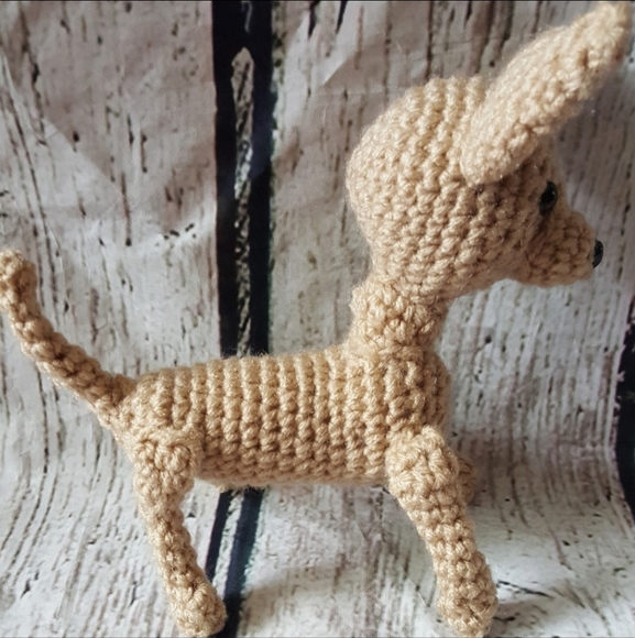 Crochet Beige Chihuahua Amigurumi - Picture 5 of 6